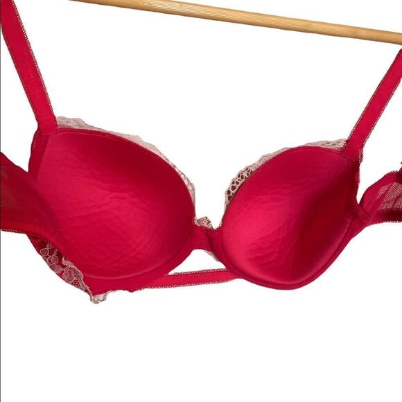 VICTORIA'S SECRET Red Lace DREAM ANGELS LINED DEMI Underwire Bra Bling Size 32DD - Picture 4 of 6